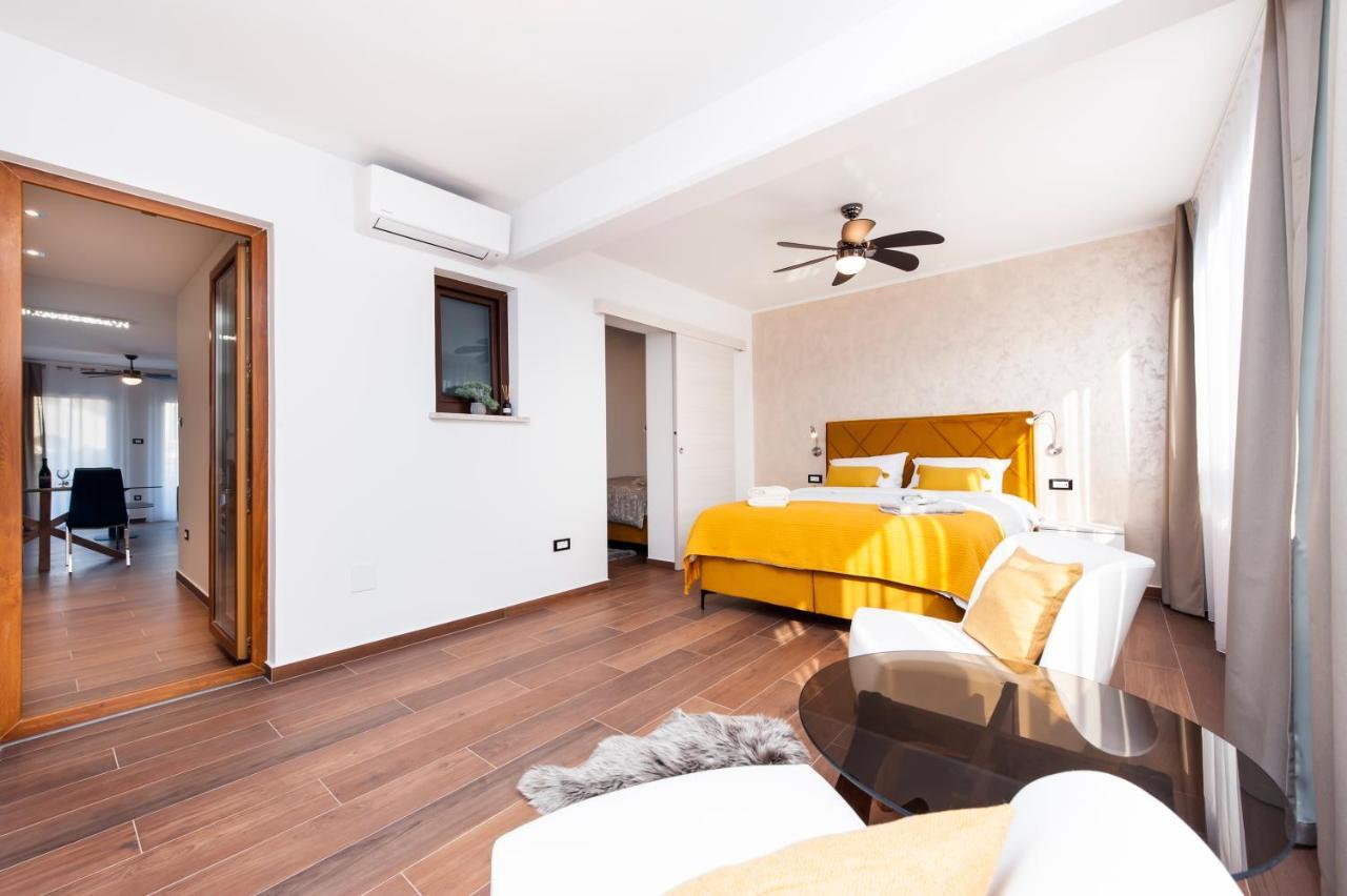 Apartments Sanja-New Renovated Rovinj Exterior foto