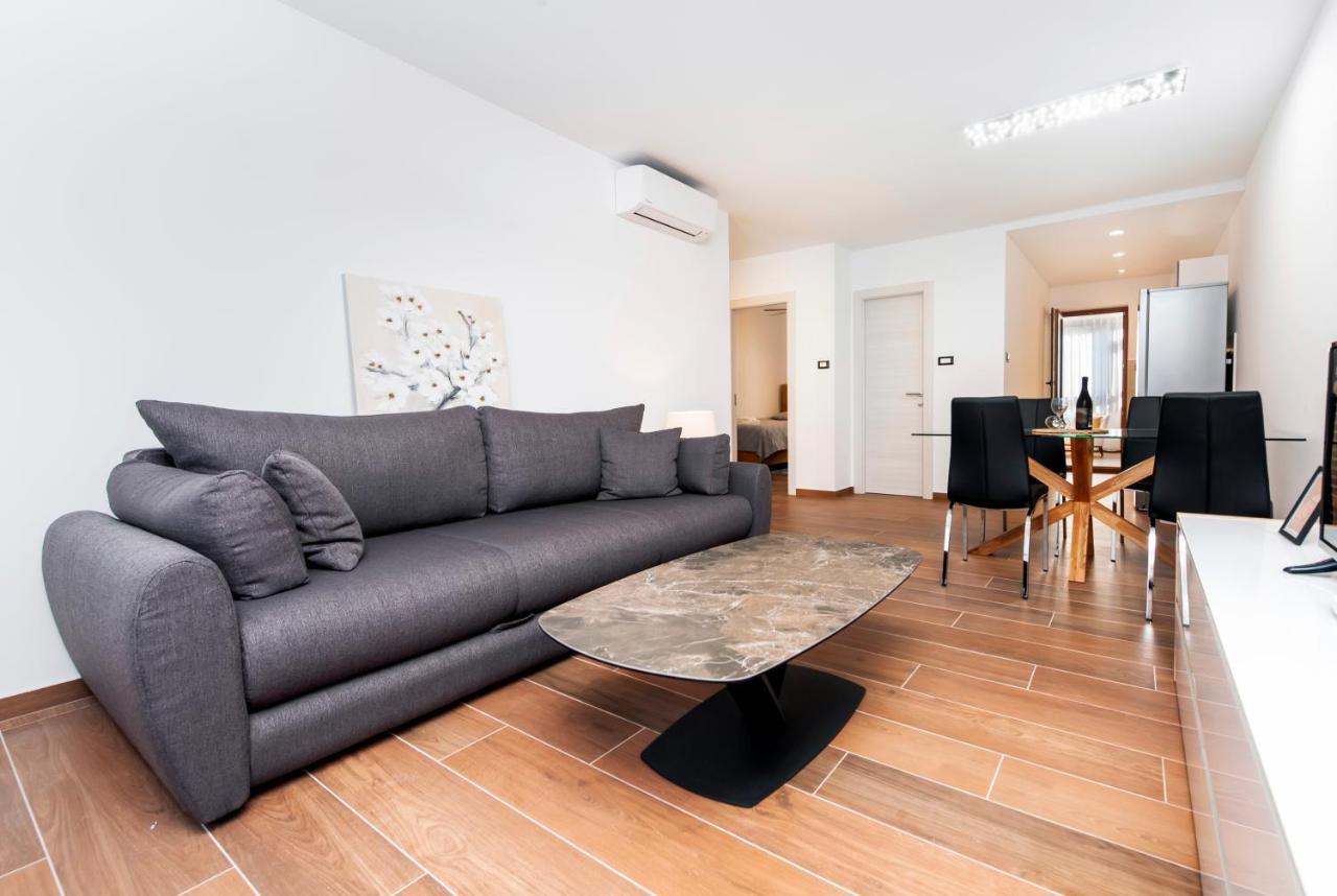 Apartments Sanja-New Renovated Rovinj Exterior foto
