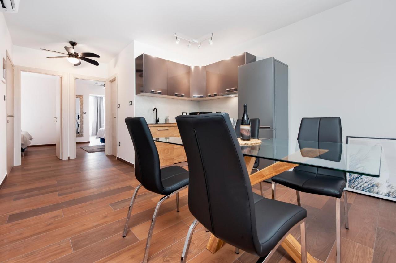 Apartments Sanja-New Renovated Rovinj Exterior foto