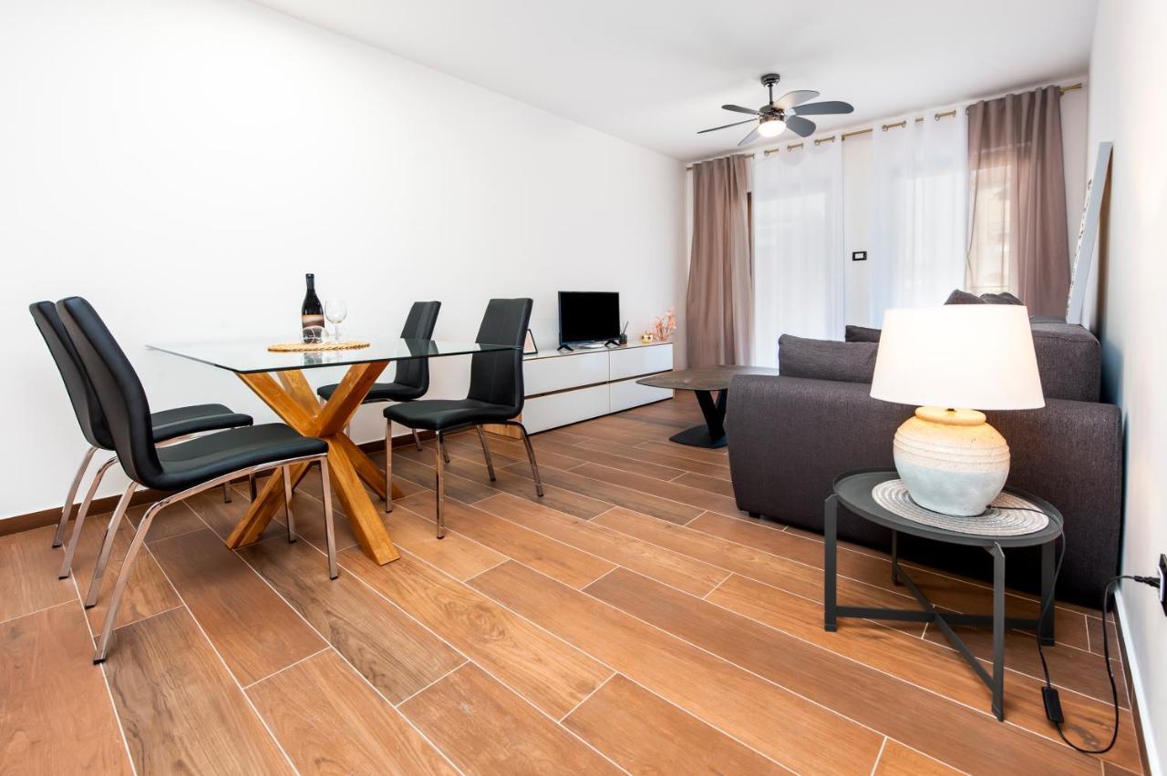 Apartments Sanja-New Renovated Rovinj Exterior foto