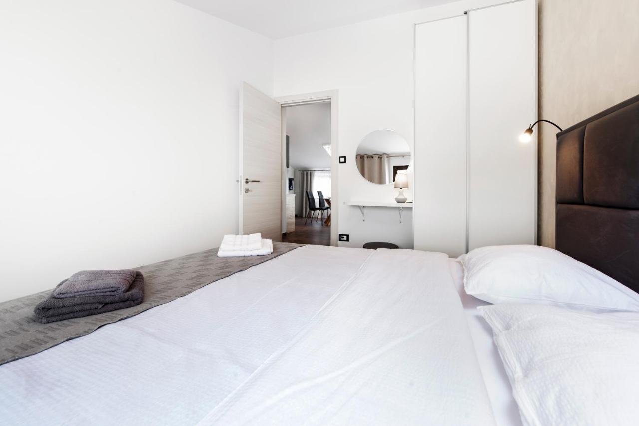 Apartments Sanja-New Renovated Rovinj Exterior foto